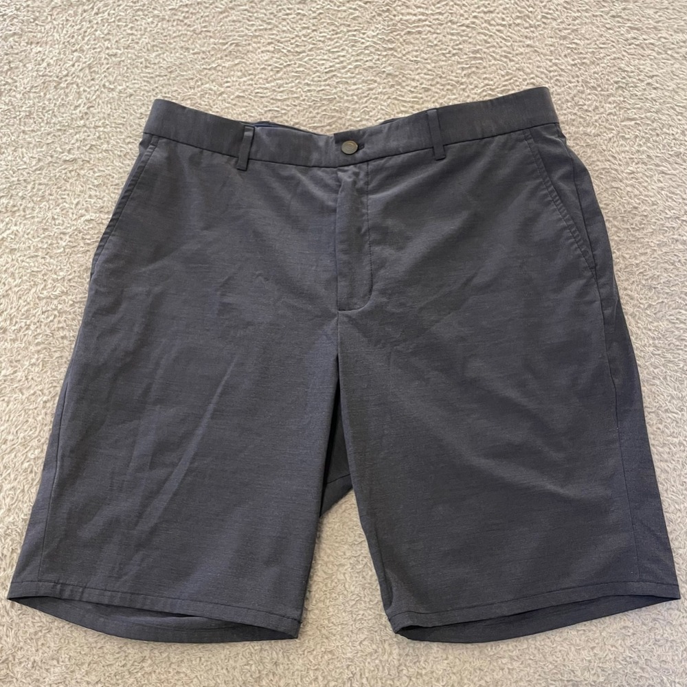 Johnnie-O Mulligan Shorts Mens 35x9 Blue Gray Performance Stretch Golf